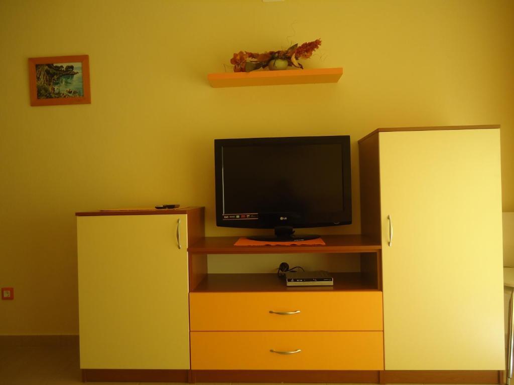 Villa Grgo Apartments Tucepi Room photo